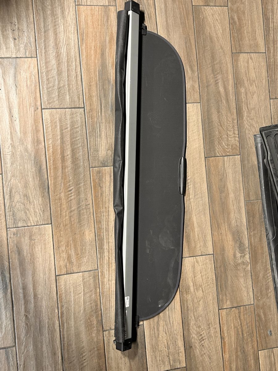 OEM Subaru Retractable Cargo Cover