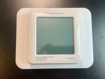Honeywell Home ProSeries T6 Smart Programmable Thermostat TH6220WF2006 Wi-Fi