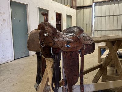 14in saddle