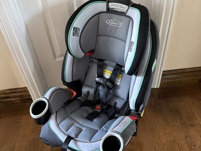 Graco 4ever 10 point all in one car seat good til fall 2027