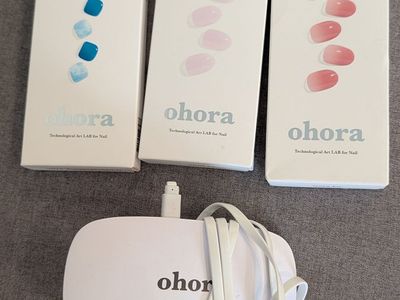 Ohora Gel Nail Lamp and Nail Strip Lot