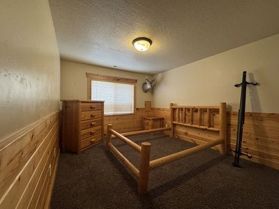 Rustic Log Bedroom Set - Full