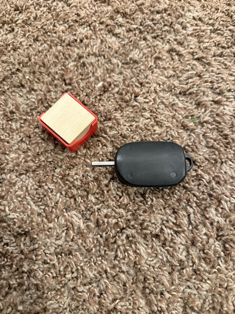 Main image 5