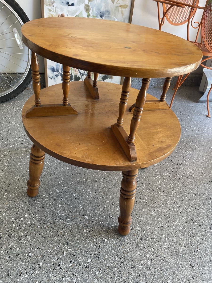 Side table, round