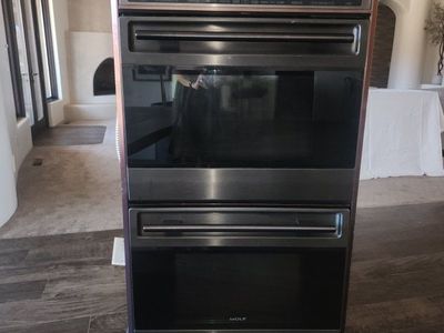 Wolf 30" Double Wall Oven - Stainless Steel Finish (Microwave Free with full offer)