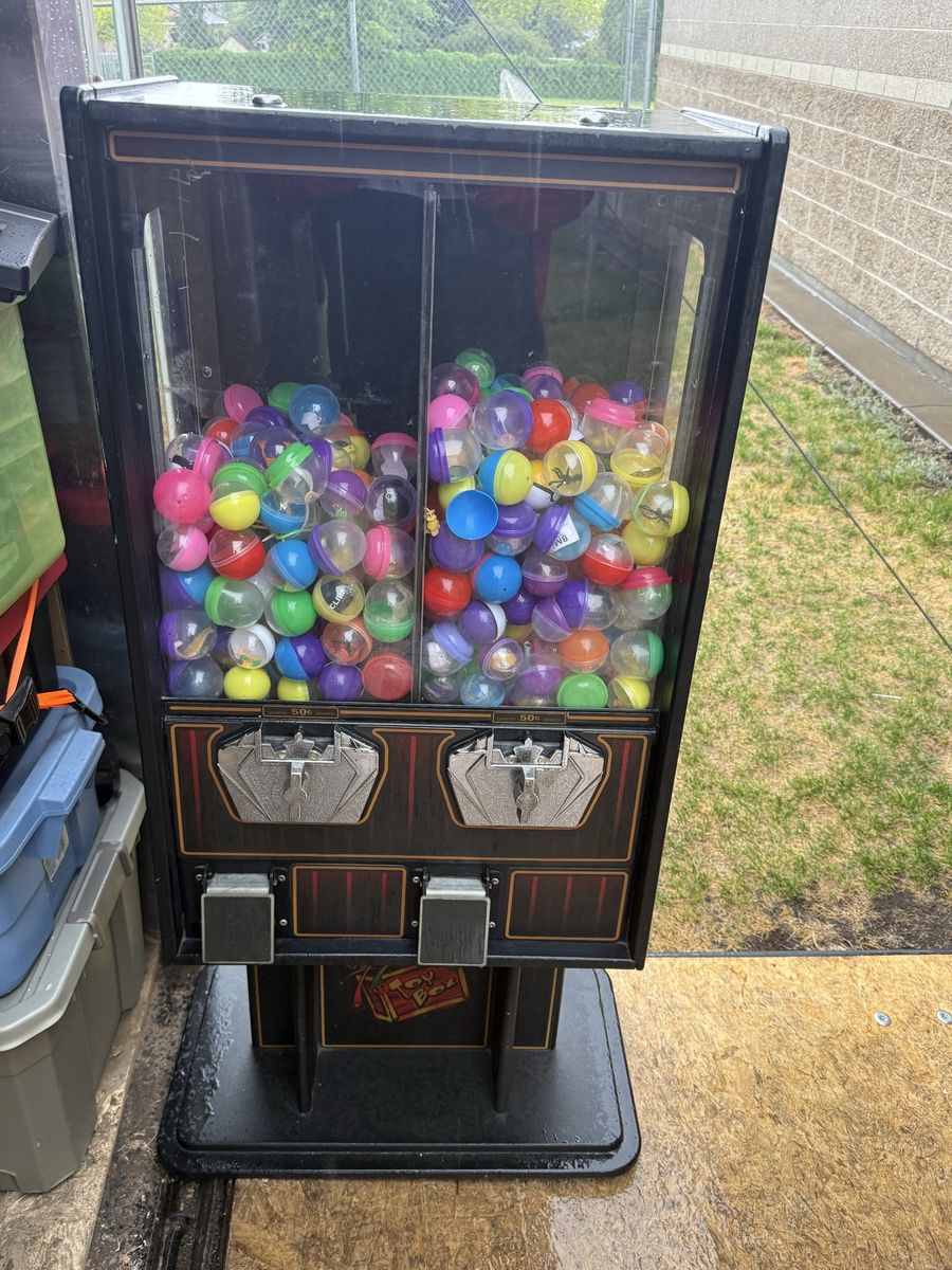 Toy Vending Machine