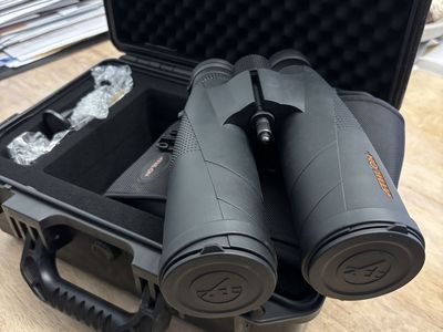 Athlon Cronus UHD G2 15x56 binoculars