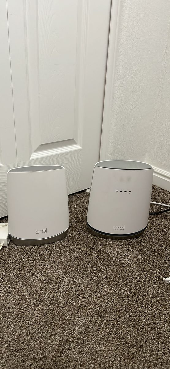 NETGEAR Orbi WiFi 6 Mesh System – CBR750 + RBS750 125 OBO