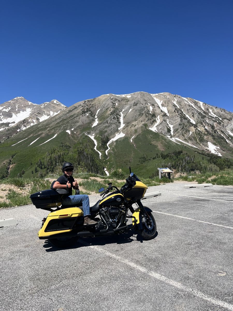 2023 Road glide special Under 4k Miles