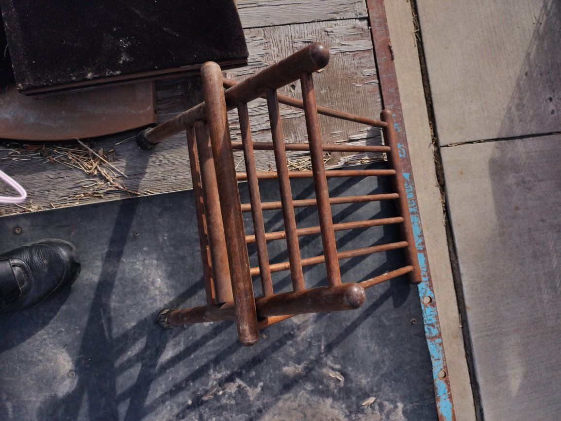 Vintage Wooden Spindle Footstool / Small Side Accent Table