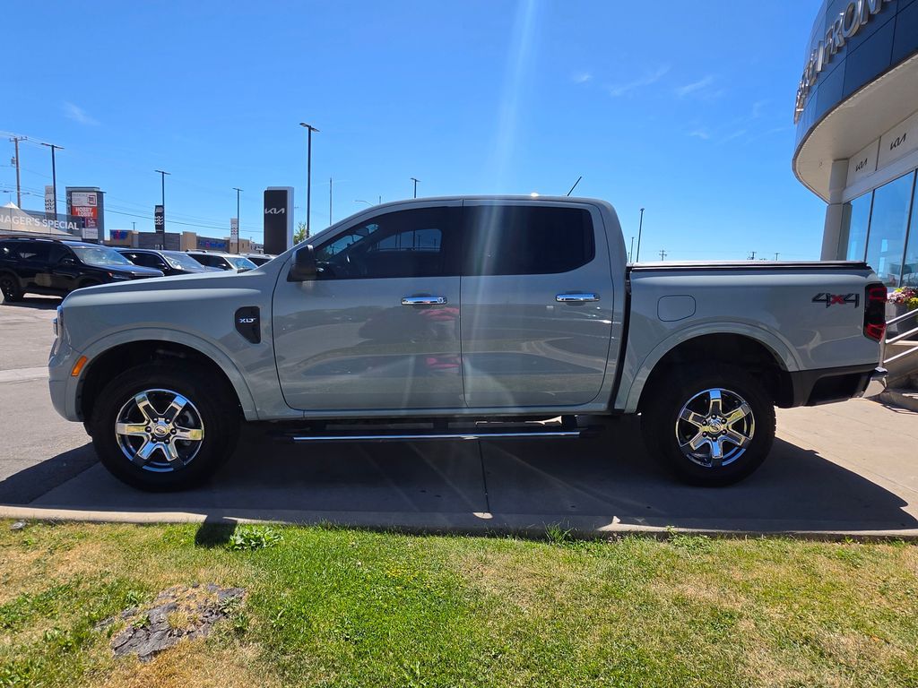 Main image 6
