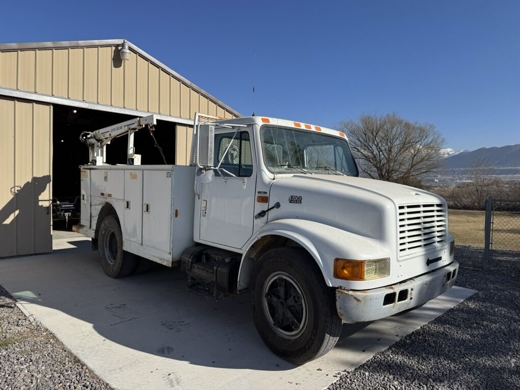 2000 INTERNATIONAL 4700