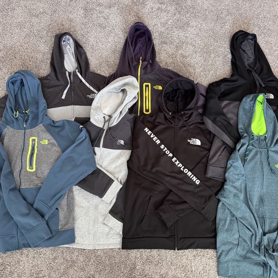 North Face - Zip up Jackets size XL