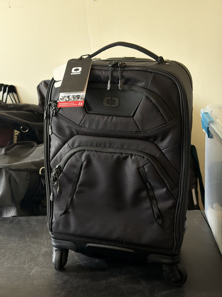 OGIO Renegade roll carry on suitcase
