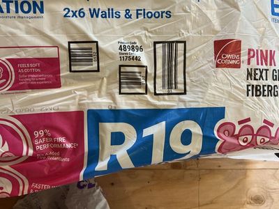 Owens Corning R19 Fiberglass Insulation 6.5" x 15" x 93" (77.5 Sq Ft)