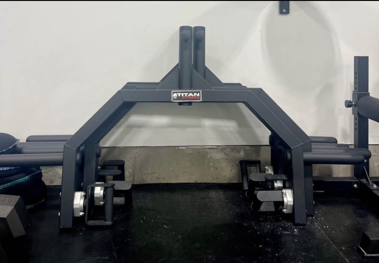 Titan Fitness Multi-Grip Cambered Barbell Gym Equipment