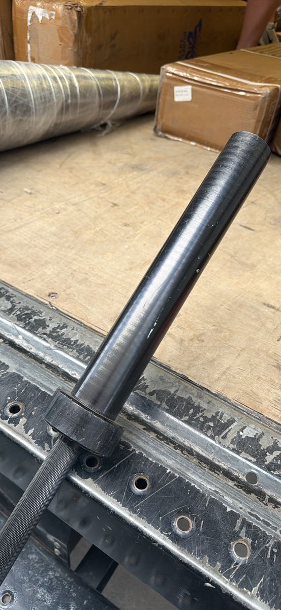 Unbranded Black Olympic Barbell - Used Weightlifting Bar