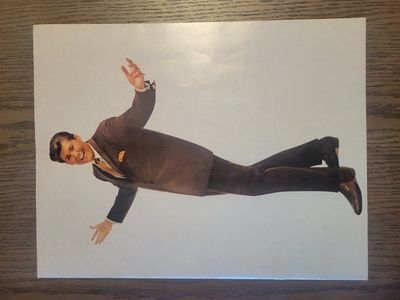 1966 Vintage Wayne Newton Booklet with Original 45