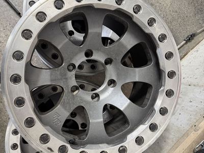 TRAIL READY BEADLOCKS 17" BRAND NEW