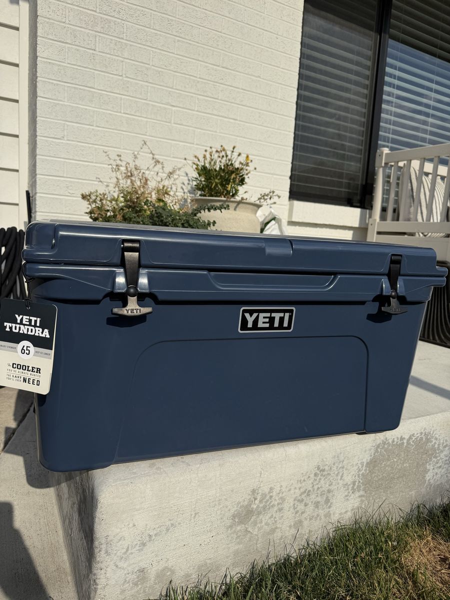 New Yeti Tundra 65 Hard Cooler