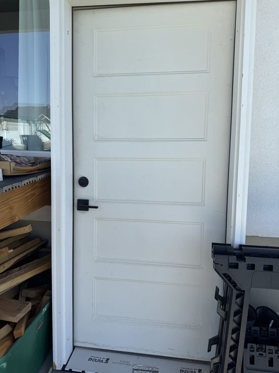 31.5" W x 80" H Primed Steel 5-Panel Prehung Exterior Door - Right Inswing