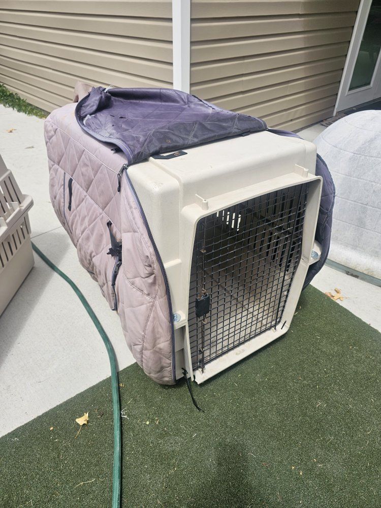 Pet Carrier Crate with Quilted Cover - Durable Tan Plastic Kennel for Dogs & Cats