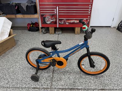 Kids bike