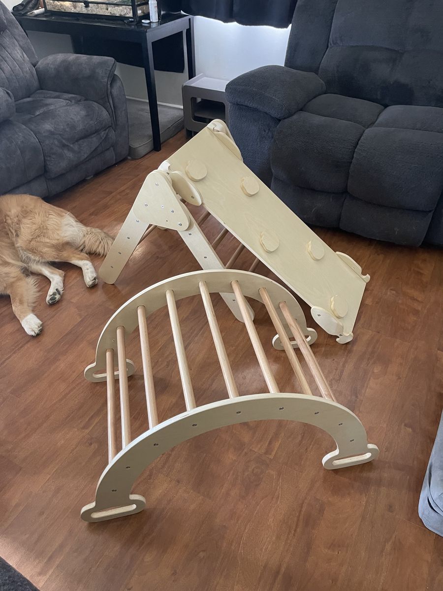 Wooden Montessori climbing set