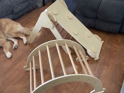 Wooden Montessori climbing set