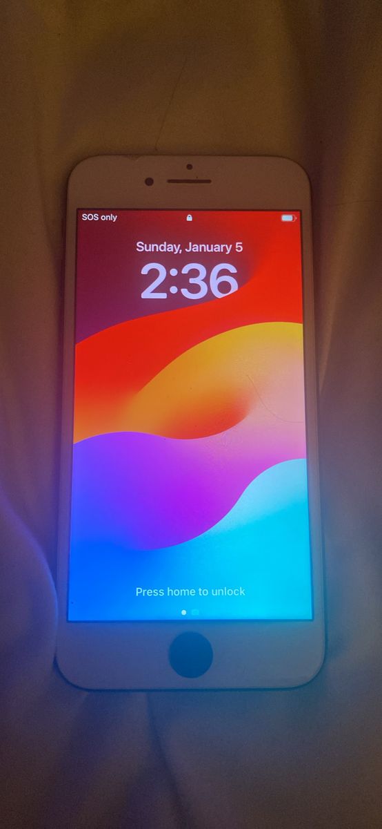 iPhone SE 64 gb  unlocked