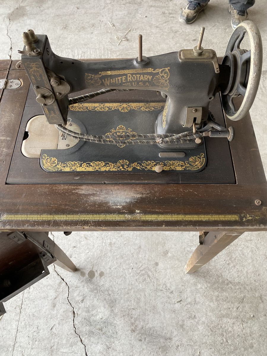 Main image 8