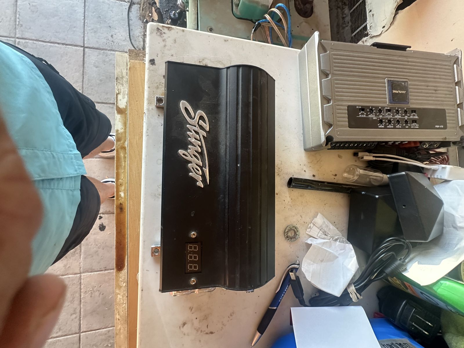 Main image 3