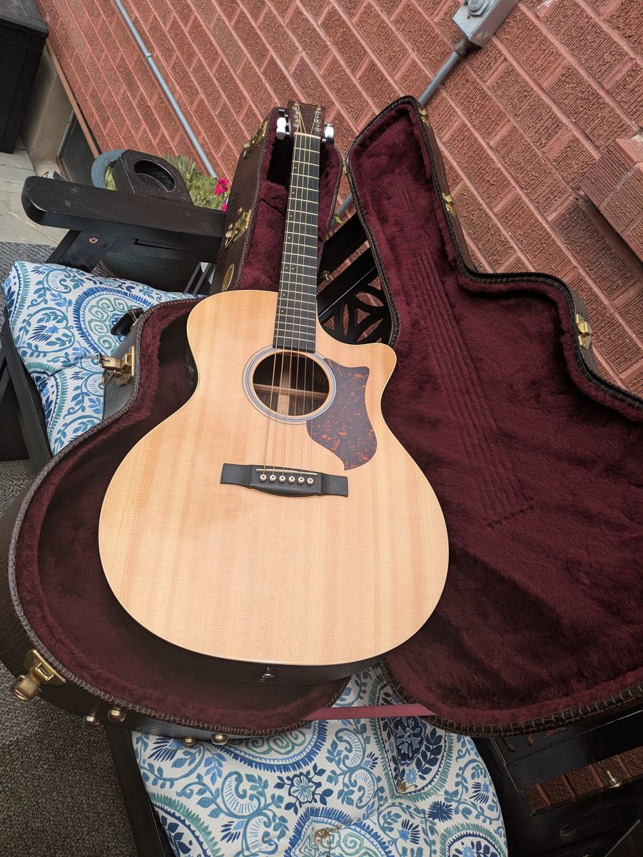 Martin Custom GPC-MMVE (2010–2012) – Mint, USA Acoustic-Electric Guitar