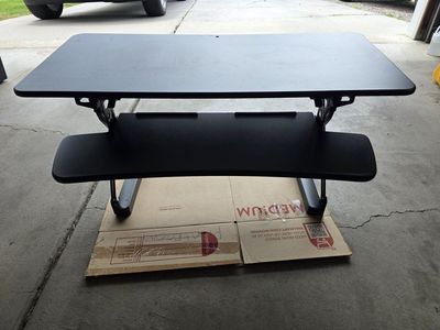 FlexiSpot 41"W Manual Sit-Stand Desk Converter.