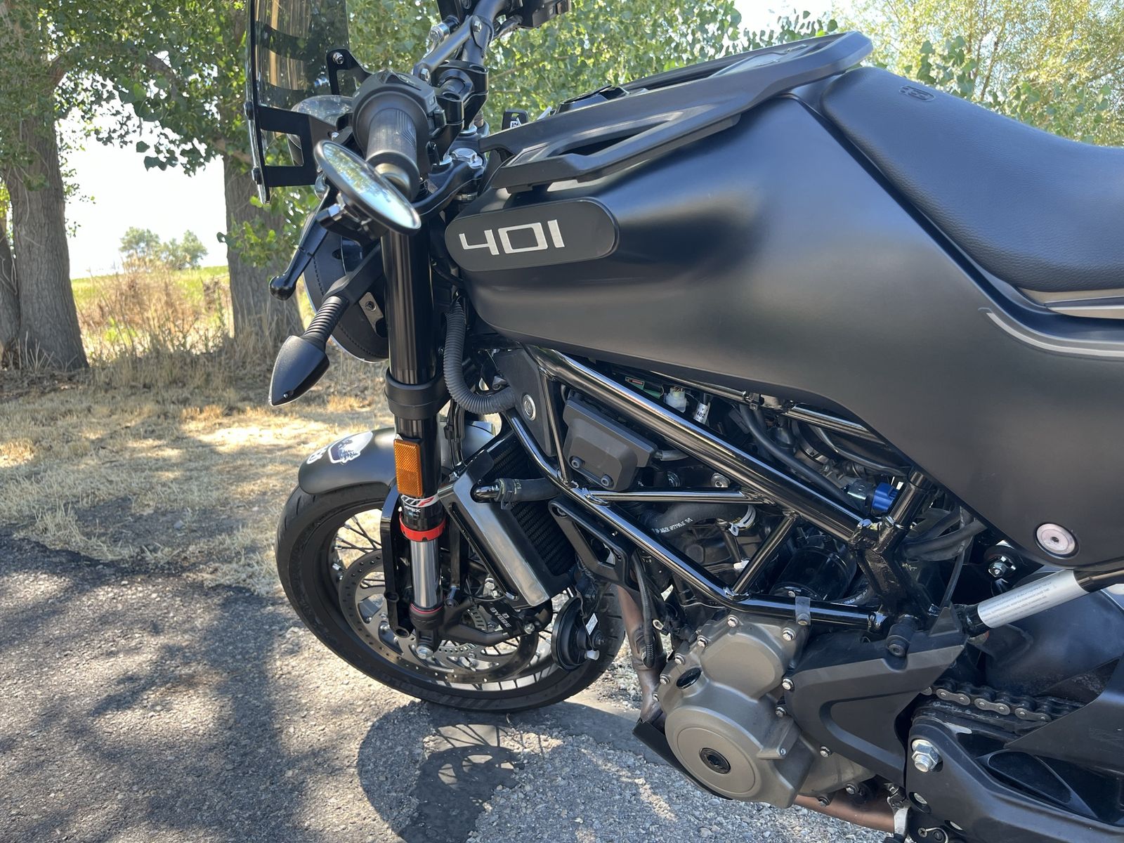Husqvarna Svartpilen 401