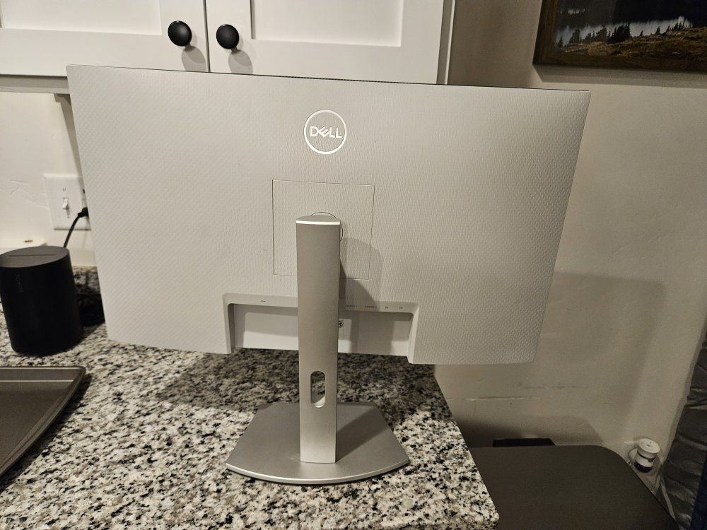 Dell S2721DS 27" Flat Panel Computer Monitor - White/Silver