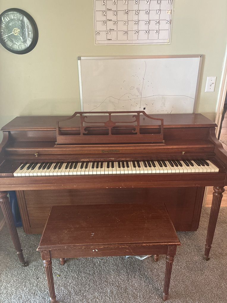 Free Piano