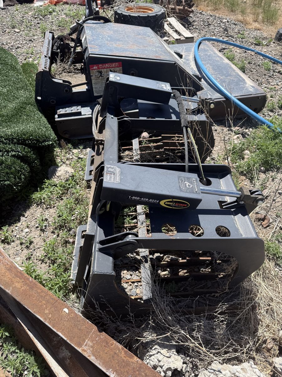 Skid Steer 60” Wide Grapple Bucket