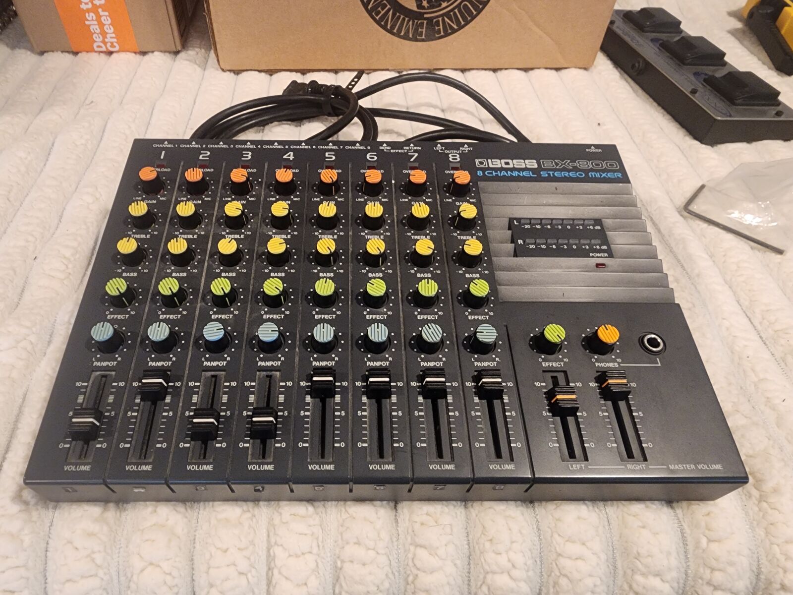 BOSS BX-800 Mixer