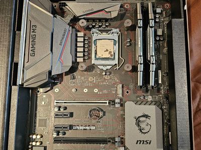Motherboard + CPU + 16 GB DDR4 RAM
