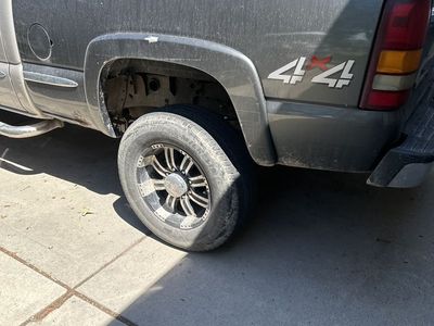 2002 GMC Sierra Short Bed (Bed Only)