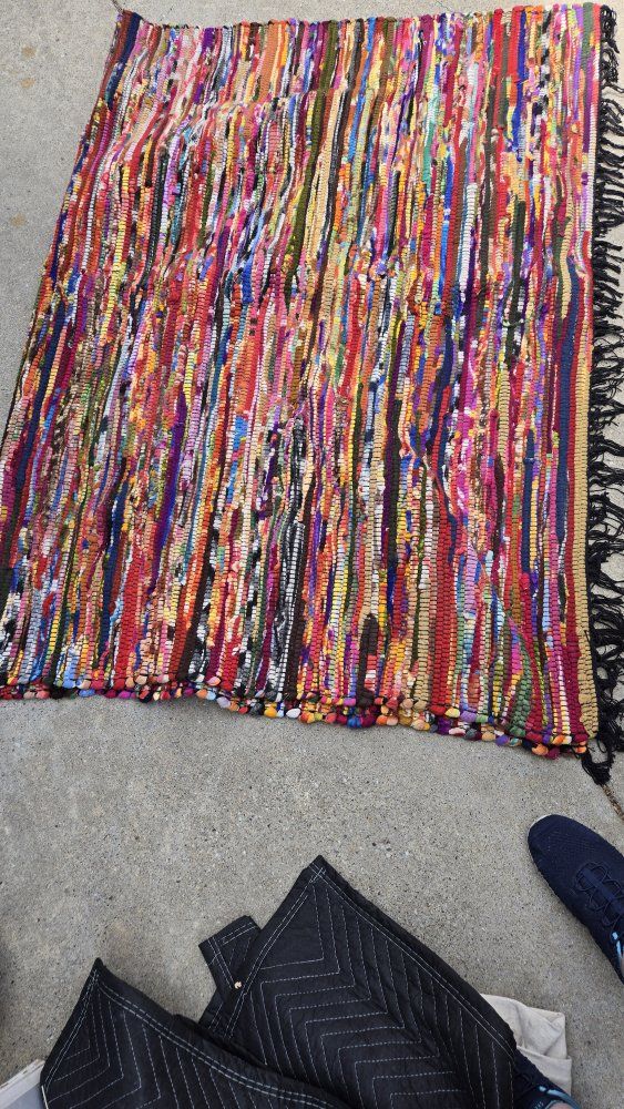 Area rug