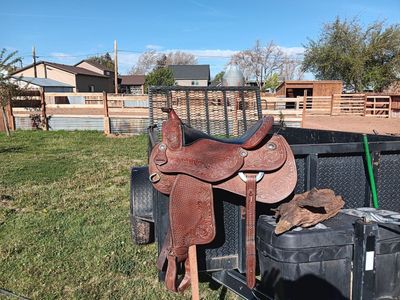 Dale Chavez Western Leather Saddle - Hand-Tooled Basketweave & Floral, Silver Conchos