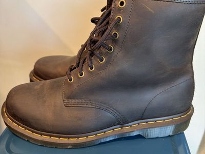 Dr. Martens Crazy Horse Leather 8-Eye Boots Men's Size 11