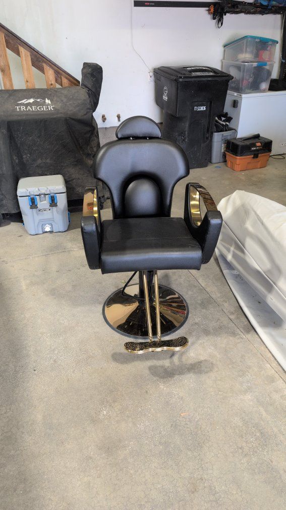 Barber - Salon Chair