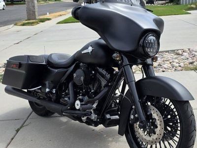 2013 FLHX STREET GLIDE 13,500 O.B.O