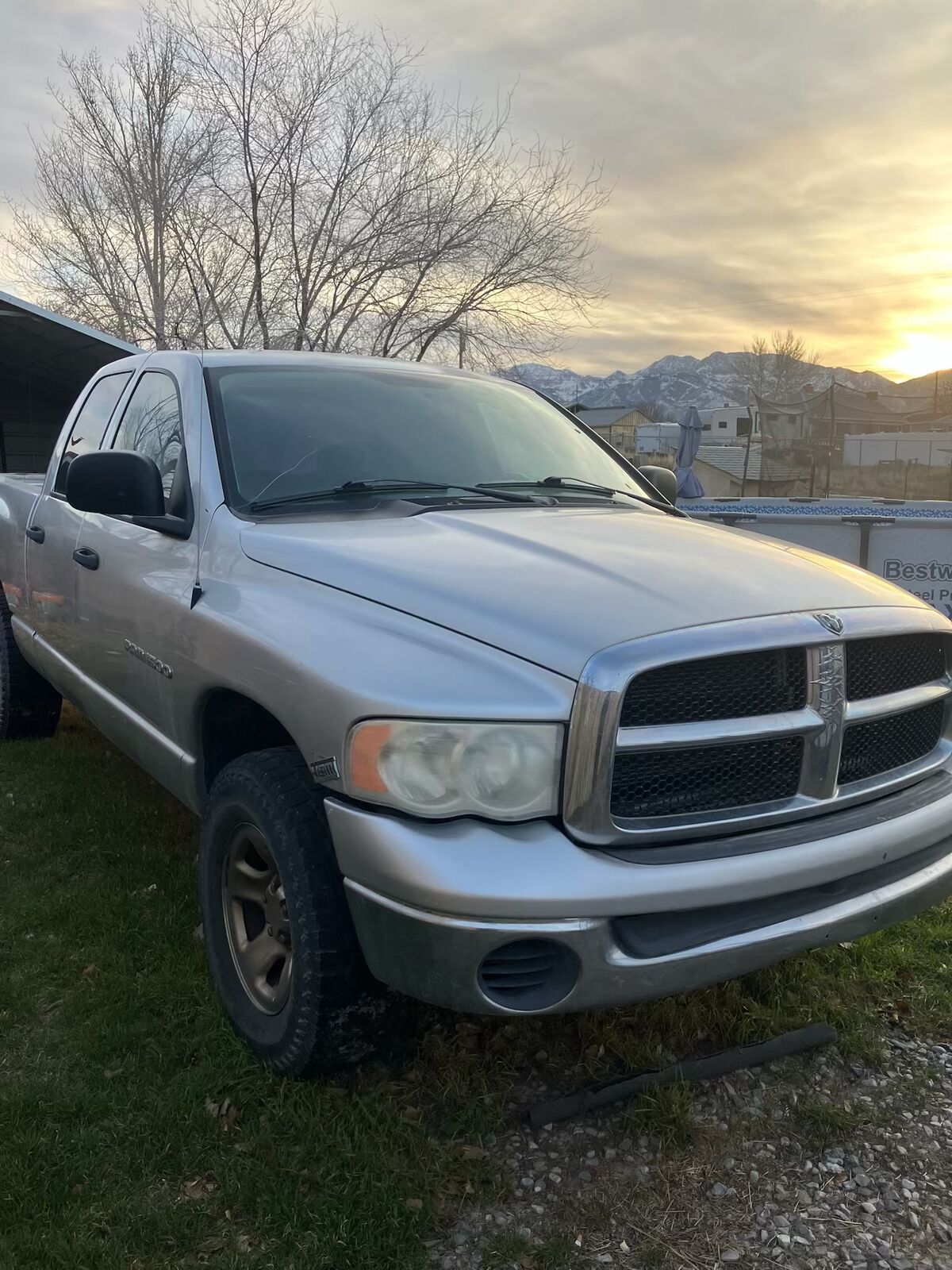 2005 DODGE RAM 1500 Laramie