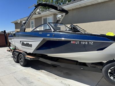 2018 malibu 23 lsv