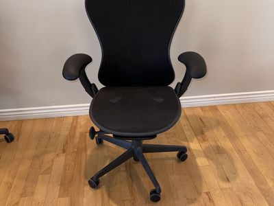 Herman Miller Mirra Chair