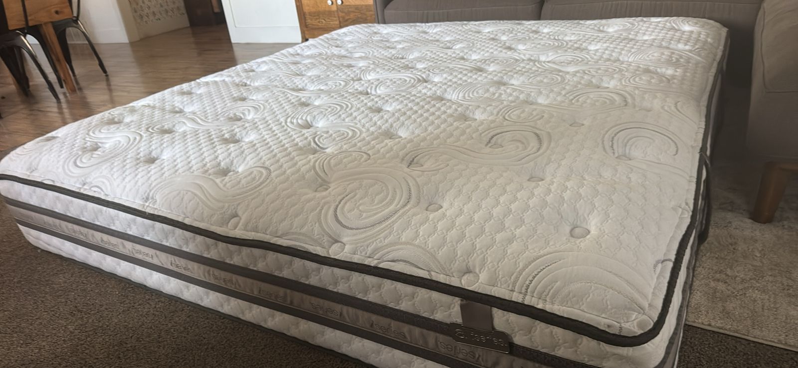 Serta iSeries Vantage Hybrid Sleep System Mattress